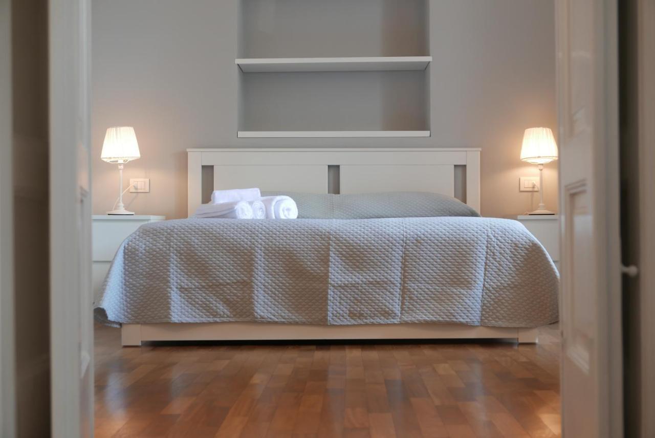 Suite 261 - Intero Appartamento Nel Centro Di Bari Kültér fotó