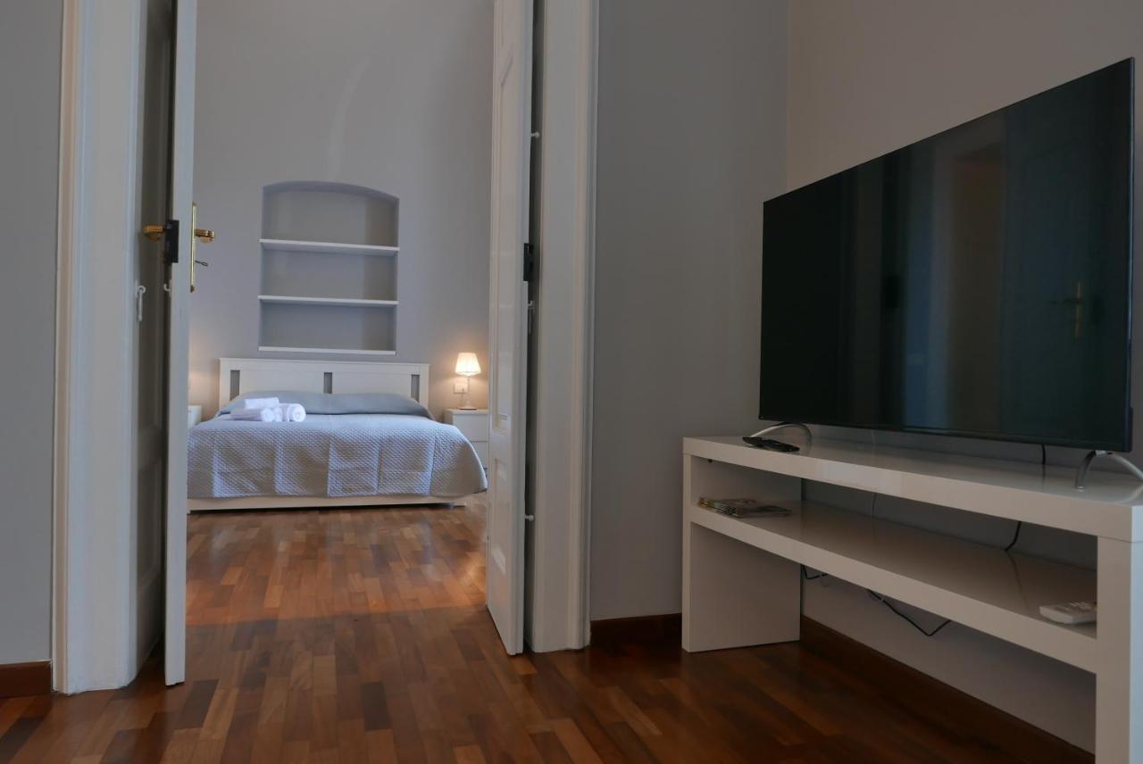 Suite 261 - Intero Appartamento Nel Centro Di Bari Kültér fotó
