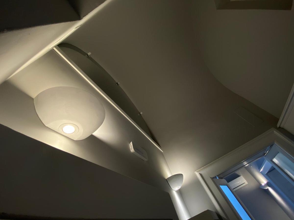 Suite 261 - Intero Appartamento Nel Centro Di Bari Kültér fotó